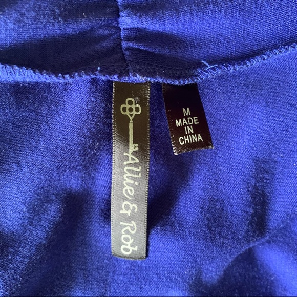 Allie & Rob sweater size M - Picture 6 of 7